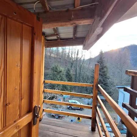 Il Ciabot Del Bosco 木屋 *